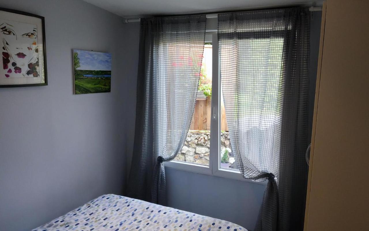 Petit Ferienhaus Saint-Pierre-la-Garenne